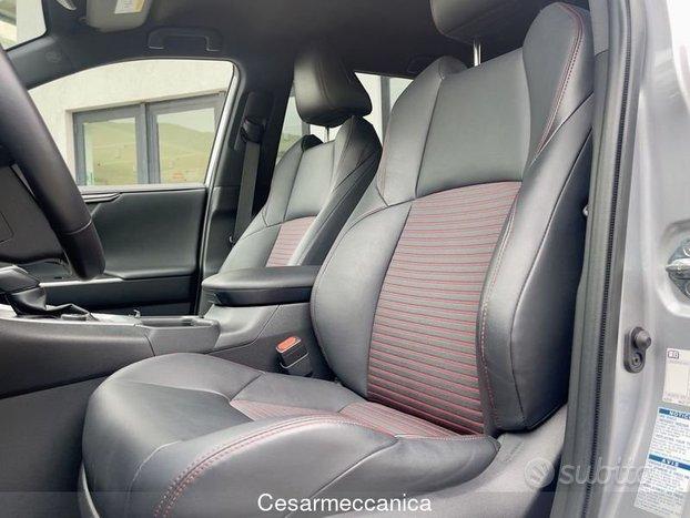 Suzuki Across 2.5 Plug-in Hybrid E-CVT 4WD Top