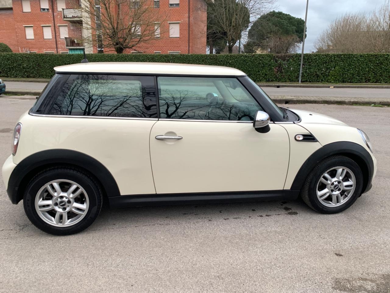Mini 1.6 16V One D motore nuovo