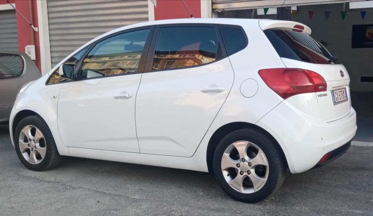 Kia Venga 1.4 CRDi 90CV Cool