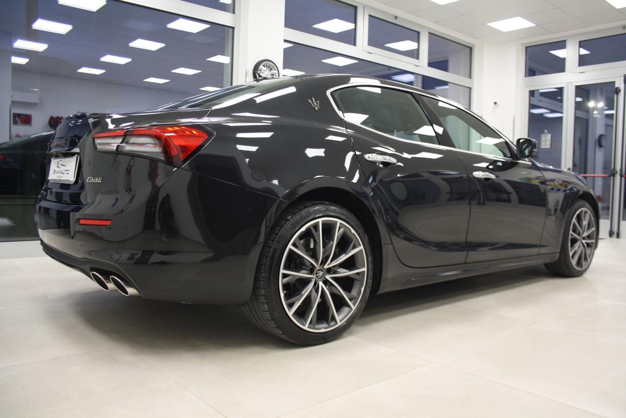 MASERATI GHIBLI 2.0 330cv 48v GT *2024