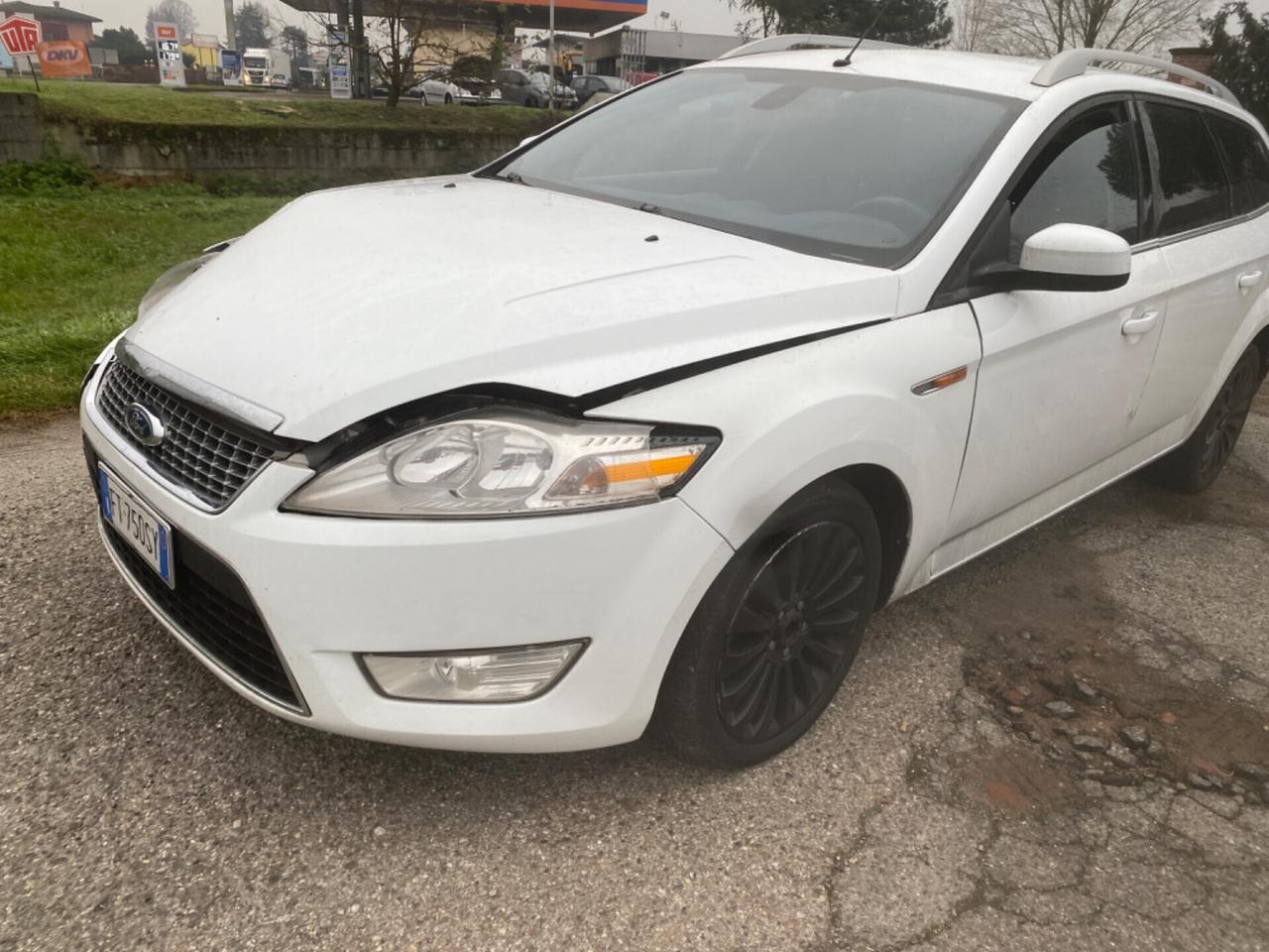 Ford Mondeo Mondeo 2.0 TDCi 140 CV Station Wagon DPFincidentatae