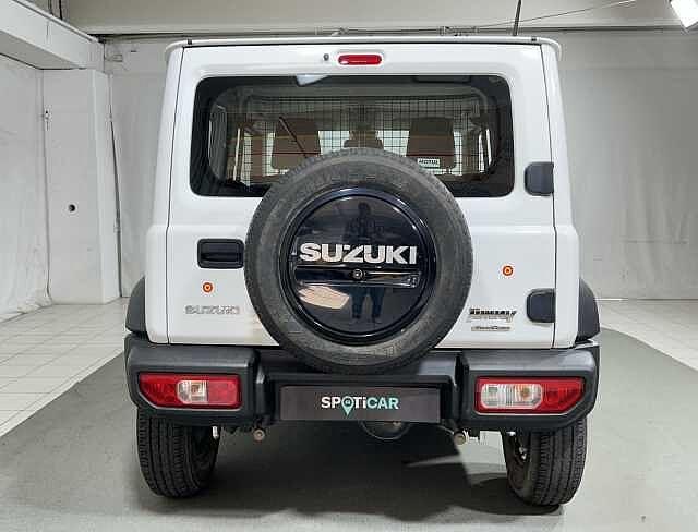 Suzuki Jimny 1.5 5MT Top
