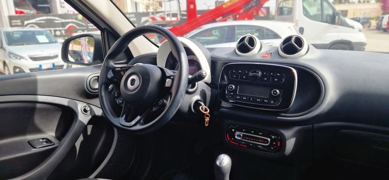 Smart ForFour 70 1.0 Passion