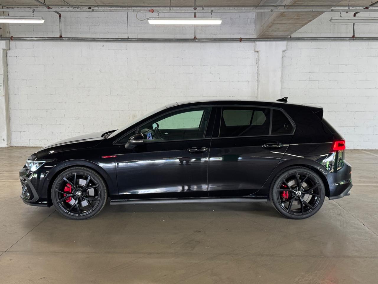 Volkswagen Golf GTI 2.0 TSI DSG PANO/DCC/MATRIX