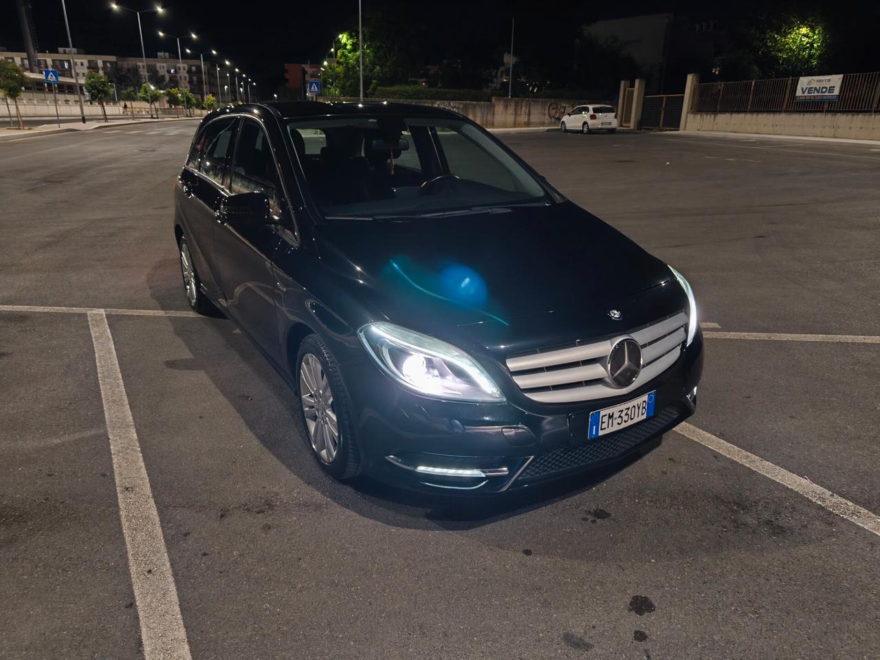 Mercedes-benz B 180 CDI BlueEFFICIENCY Executive
