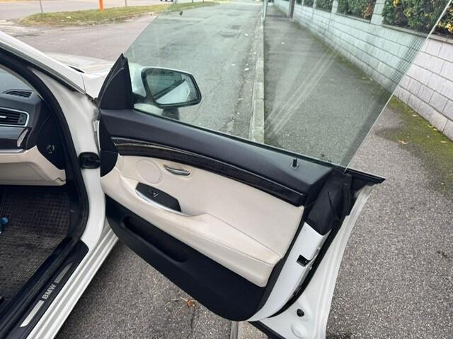 BMW Serie 5 G.T. (F07) 530d xDrive Gran Turism...