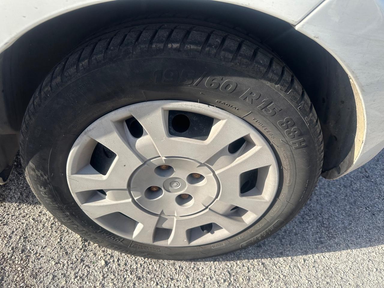 Fiat Idea 1.4 16V Active/GPL LANDIRENZO