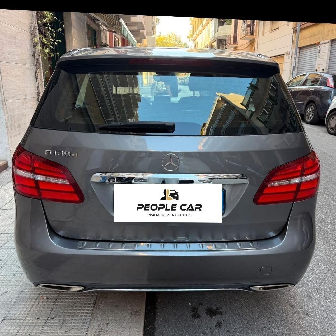 Mercedes Classe B 180d Aut - 109CV