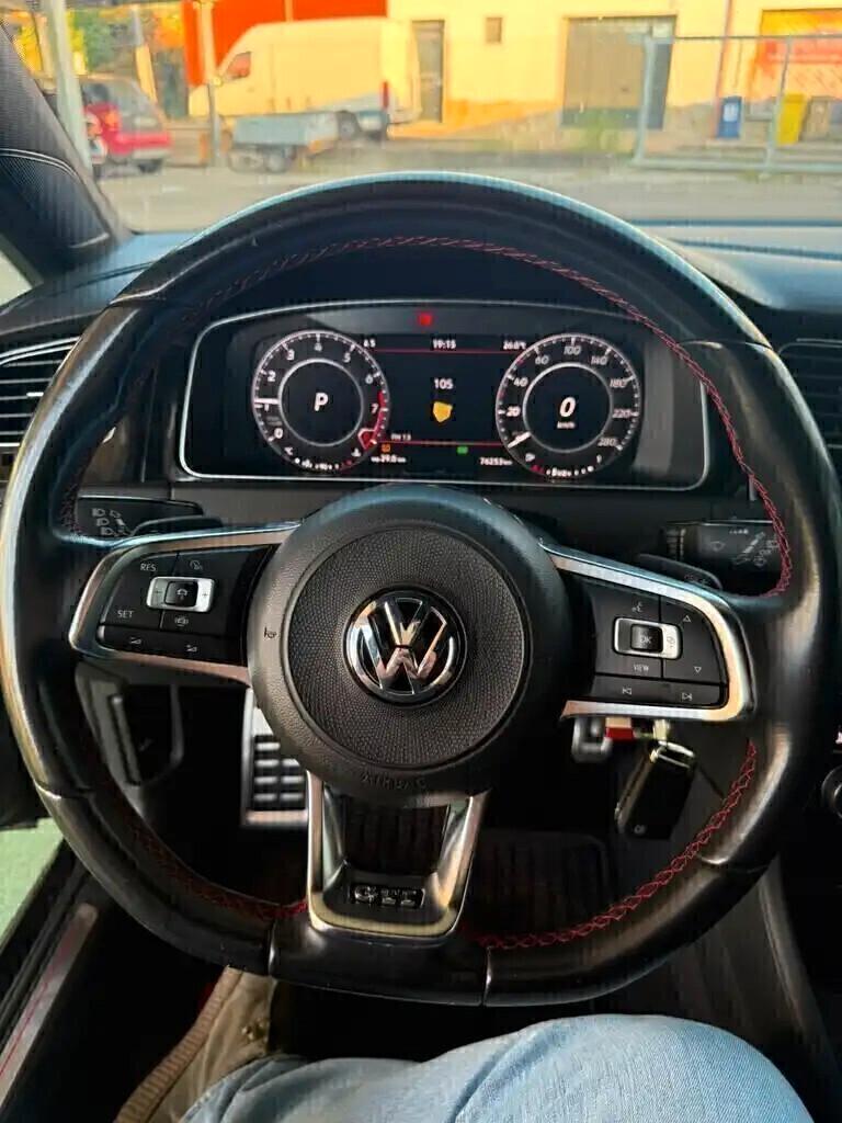 Volkswagen Golf GTI Performance 2.0 245 CV TSI DSG 5p. BMT