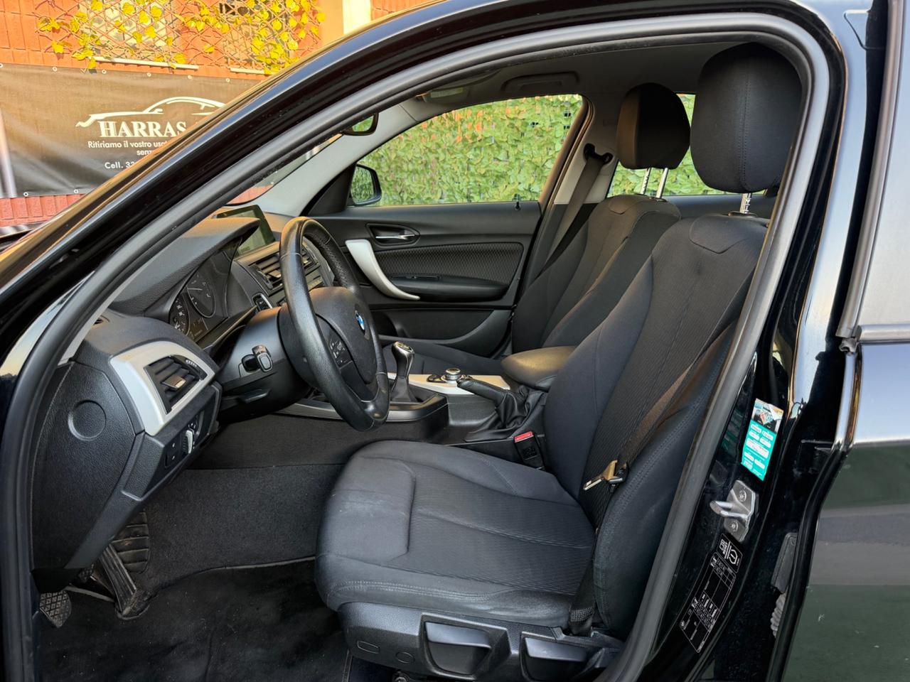Bmw 116 116d 5p. Urban
