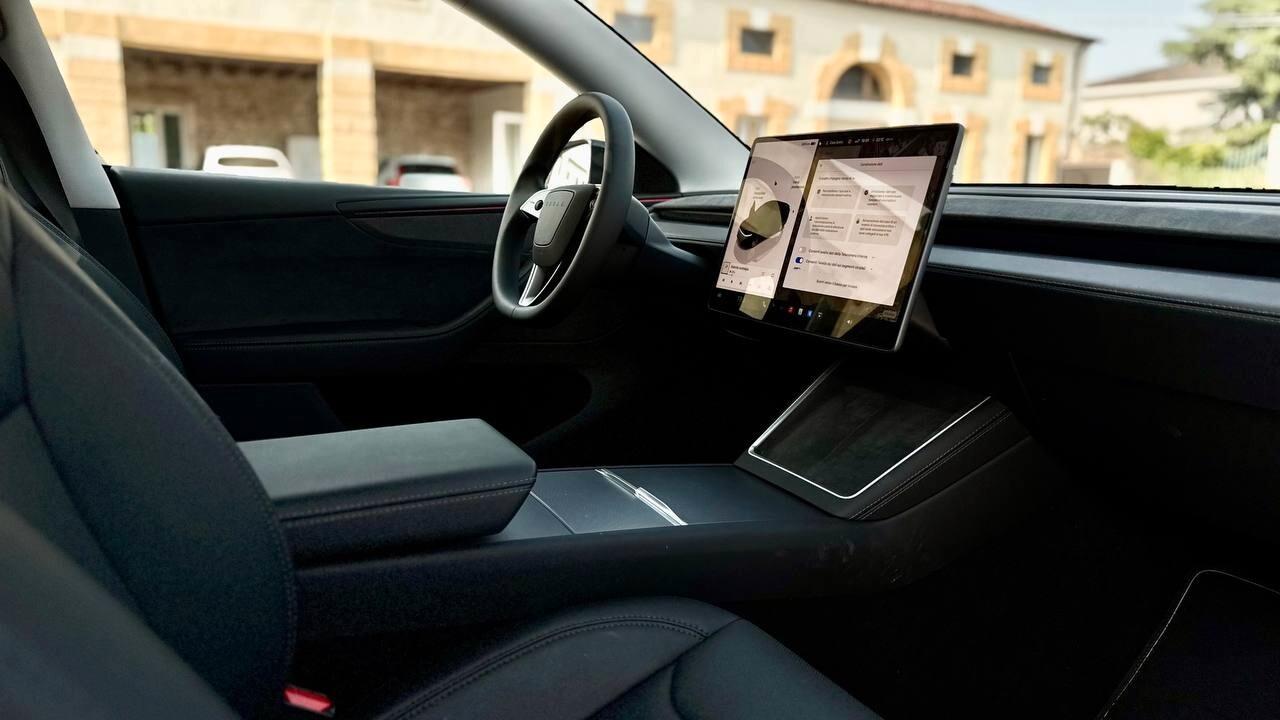 Tesla Model Y Model Y NV36 Long Range AWD Launch Edition LISTINO 69500€