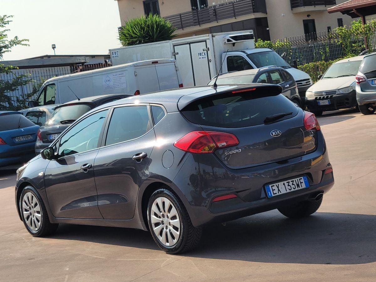 KIA - cee'd - 1.6 CRDi 110CV 5 porte Cool