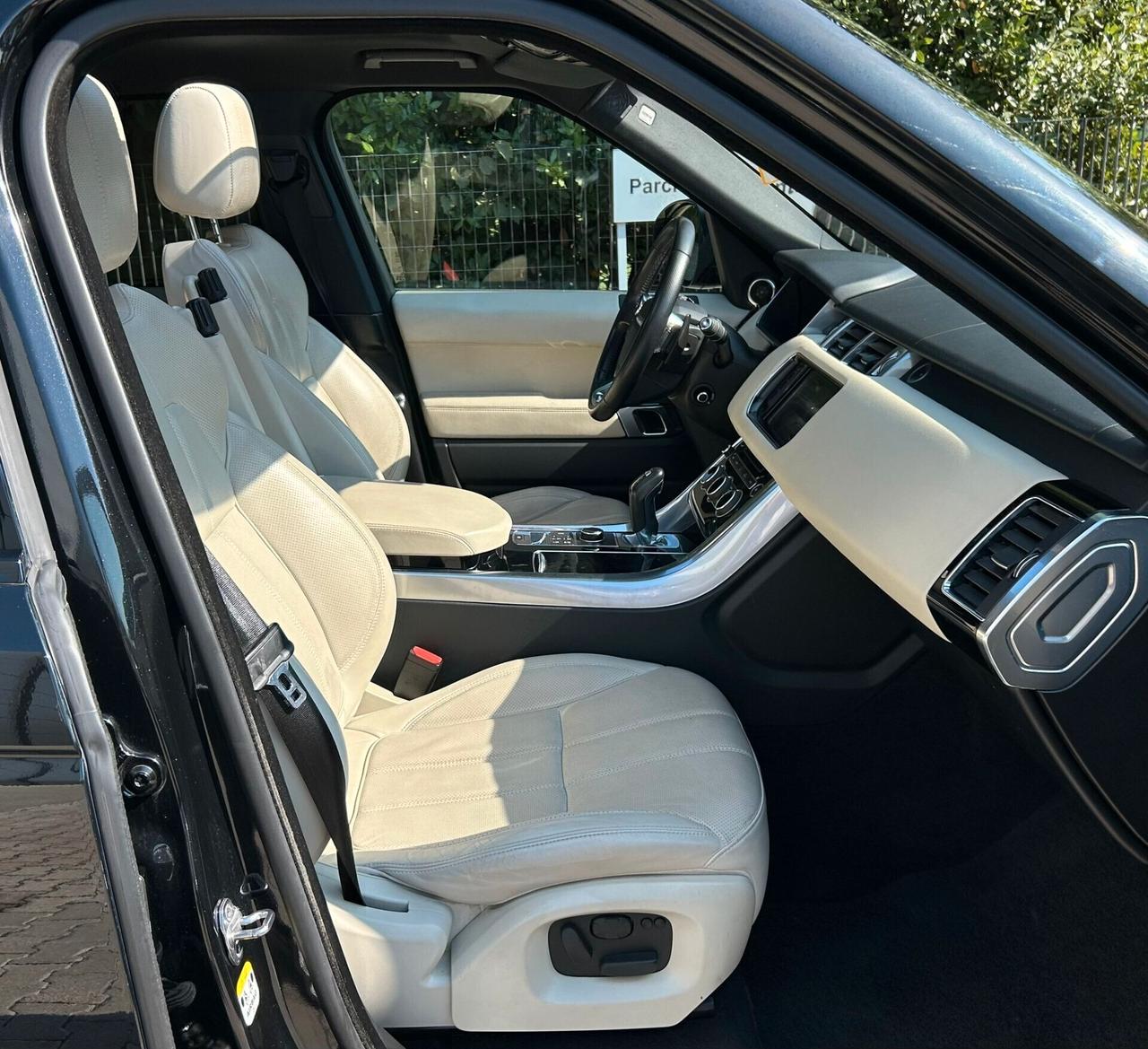 Land Rover Range Rover Sport 3.0 SDV6 HSE