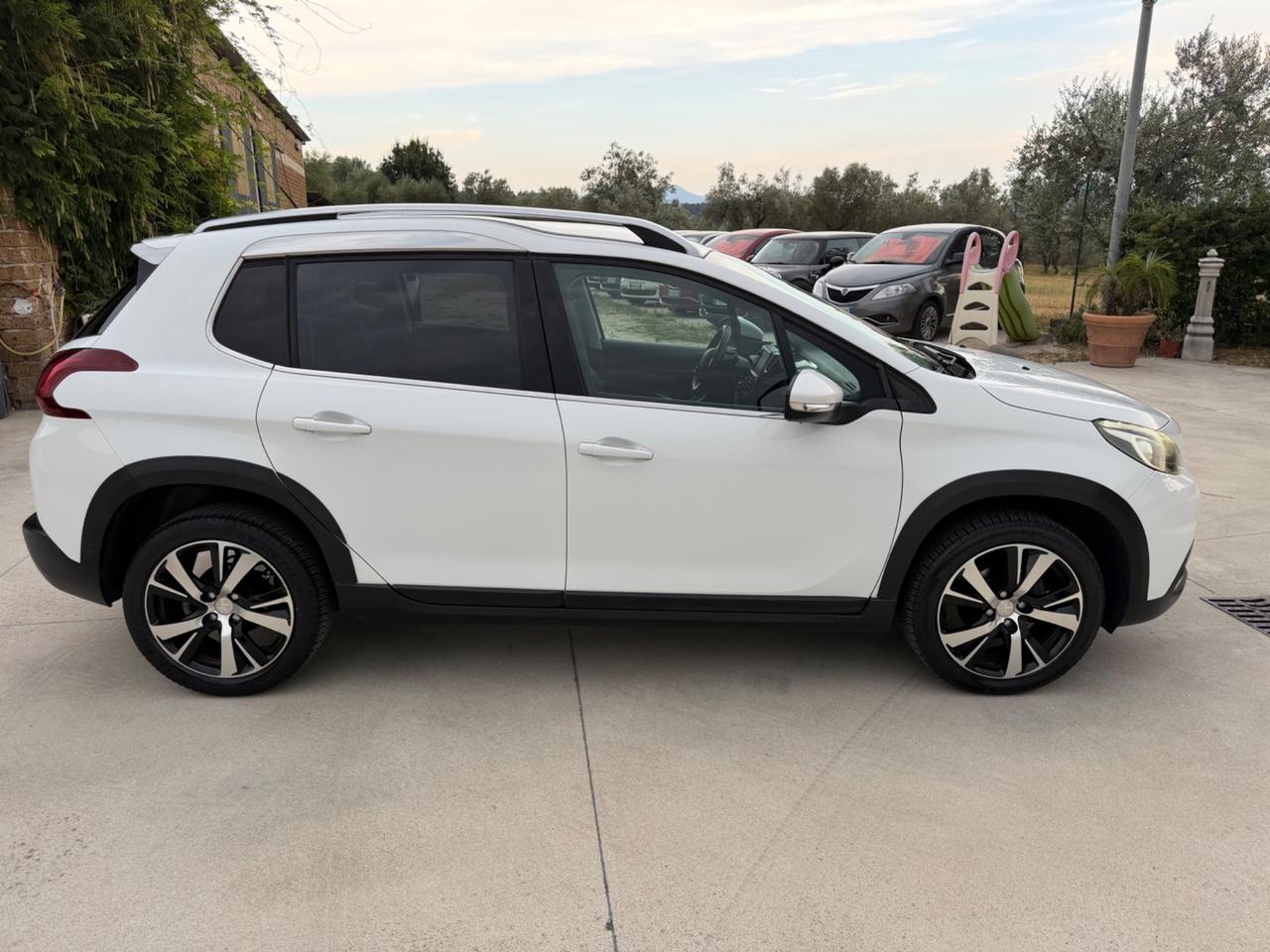 Peugeot 2008 Blue HDi 1.6 HDI EURO 6
