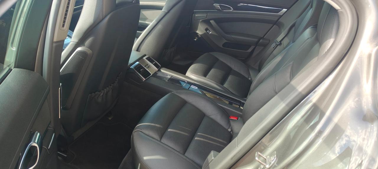 Porsche Panamera S 3.0d