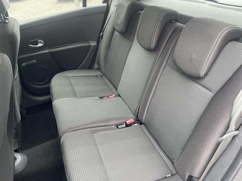 Renault Clio Clio 5p 1.2 tce Dynamique (20th) 100cv NEOPATENTA