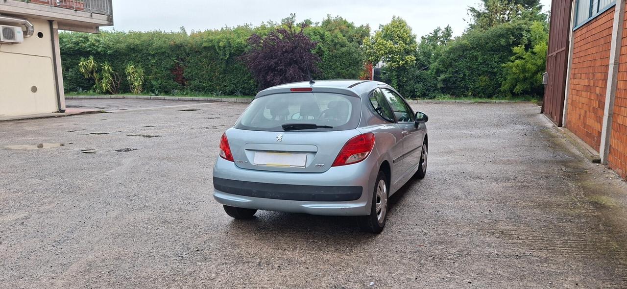Peugeot 207 1.4 8V 75CV 3p. Energie Sport ECO GPL