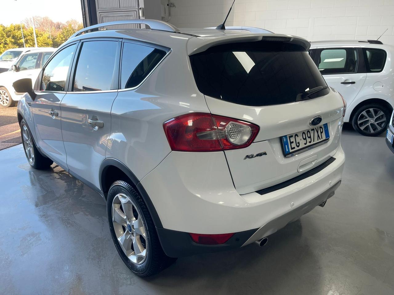 Ford Kuga 2.0 TDCi 140 CV 2WD Titanium DPF