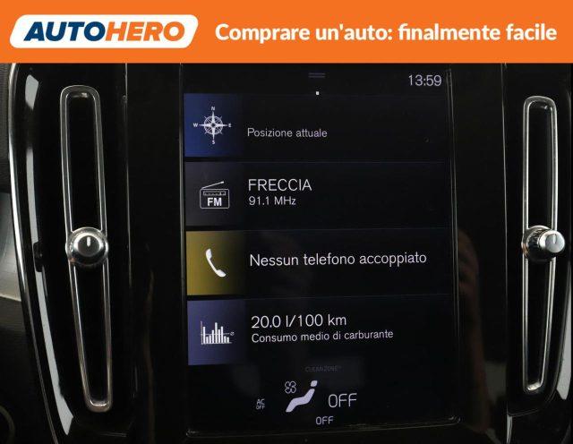 VOLVO XC40 T3 Geartronic Momentum Pro