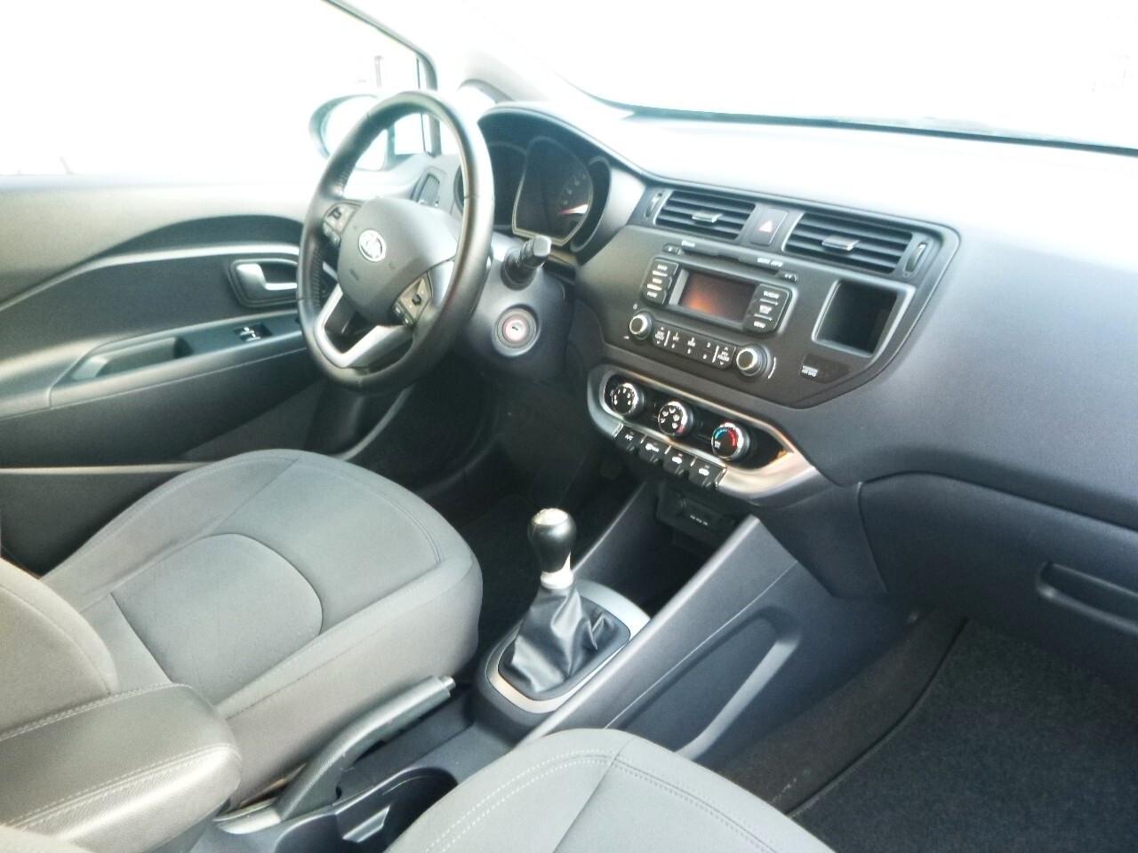 Kia Rio 1.2 CVVT 5p. Active neopatentati