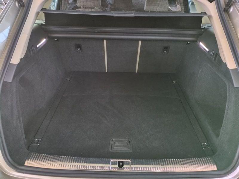 Audi A4 allroad quattro 2.0 40 TDI QUATTRO S TRON. ID. CONTRAST