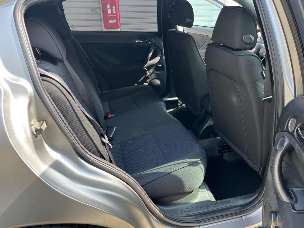 Alfa Romeo 147 1.9 JTD (120) 5 porte Exclusive OPACA