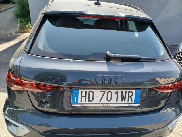 AUDI A3 allstreet TDI 110 kW S tronic Identity Contrast