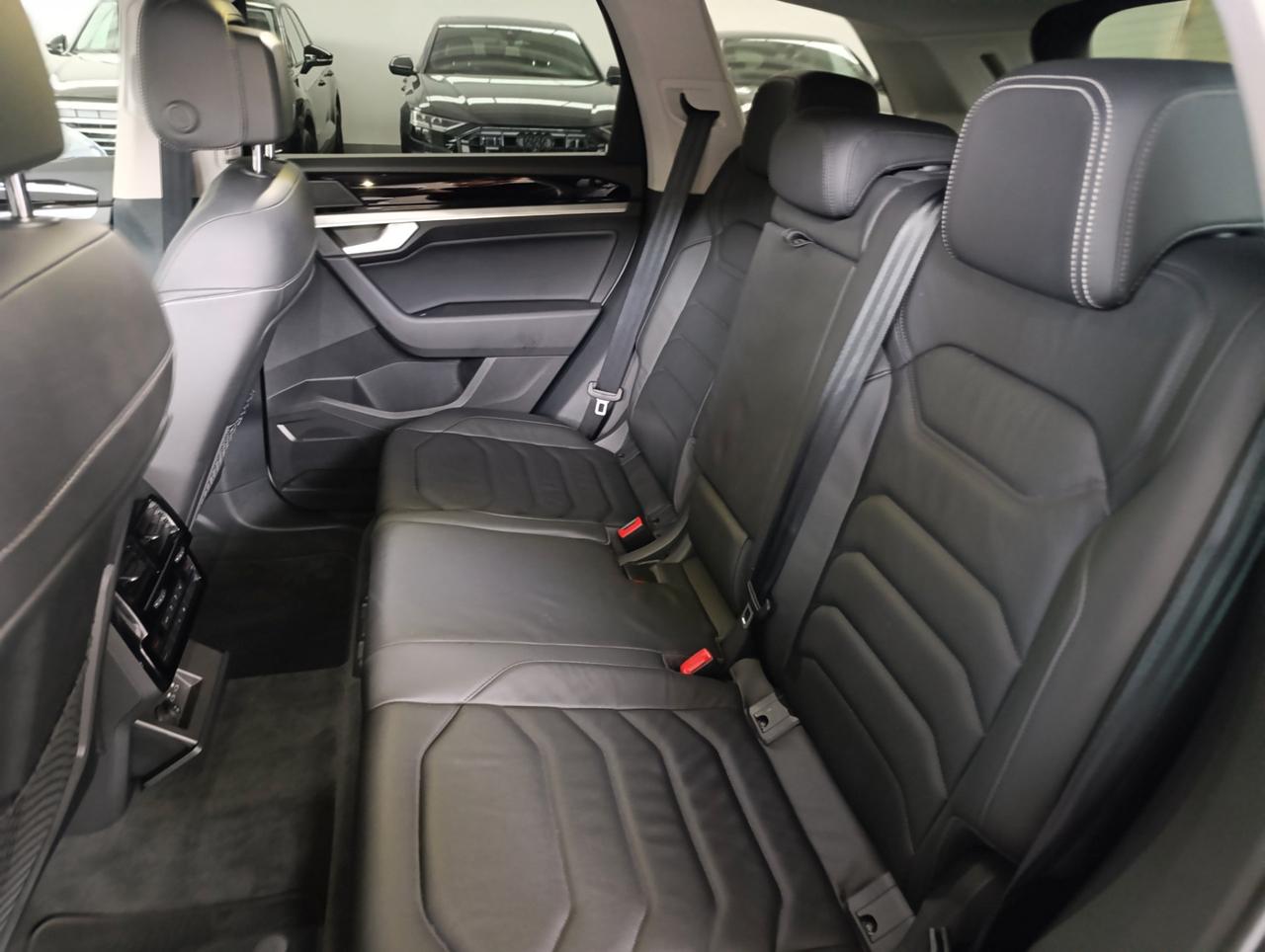 Volkswagen Touareg 3.0 V6 tdi scr 231cv auto