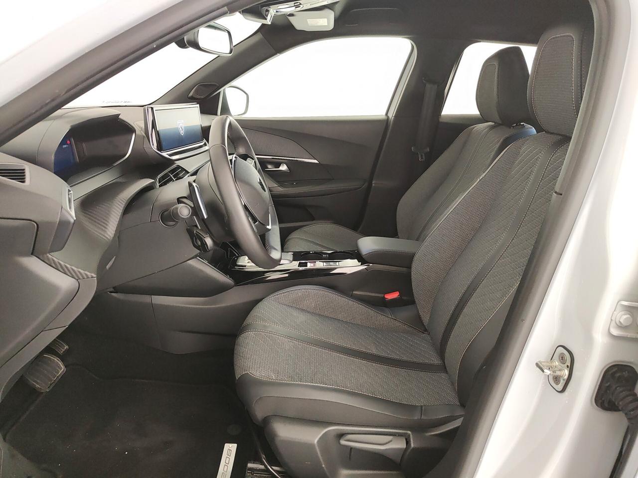 Peugeot 2008 PureTech 130 S&S EAT8 Allure