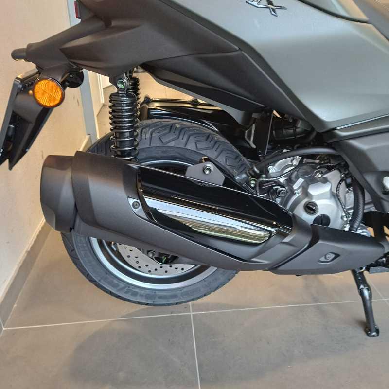 Yamaha X-Max 300 - 2026