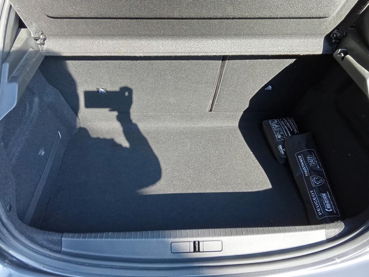 Peugeot 208 PureTech 100 Stop&Start 5 porte Allure