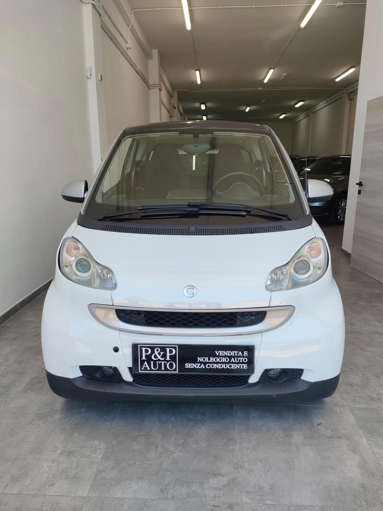 Smart ForTwo 1000 62 kW coupé passion