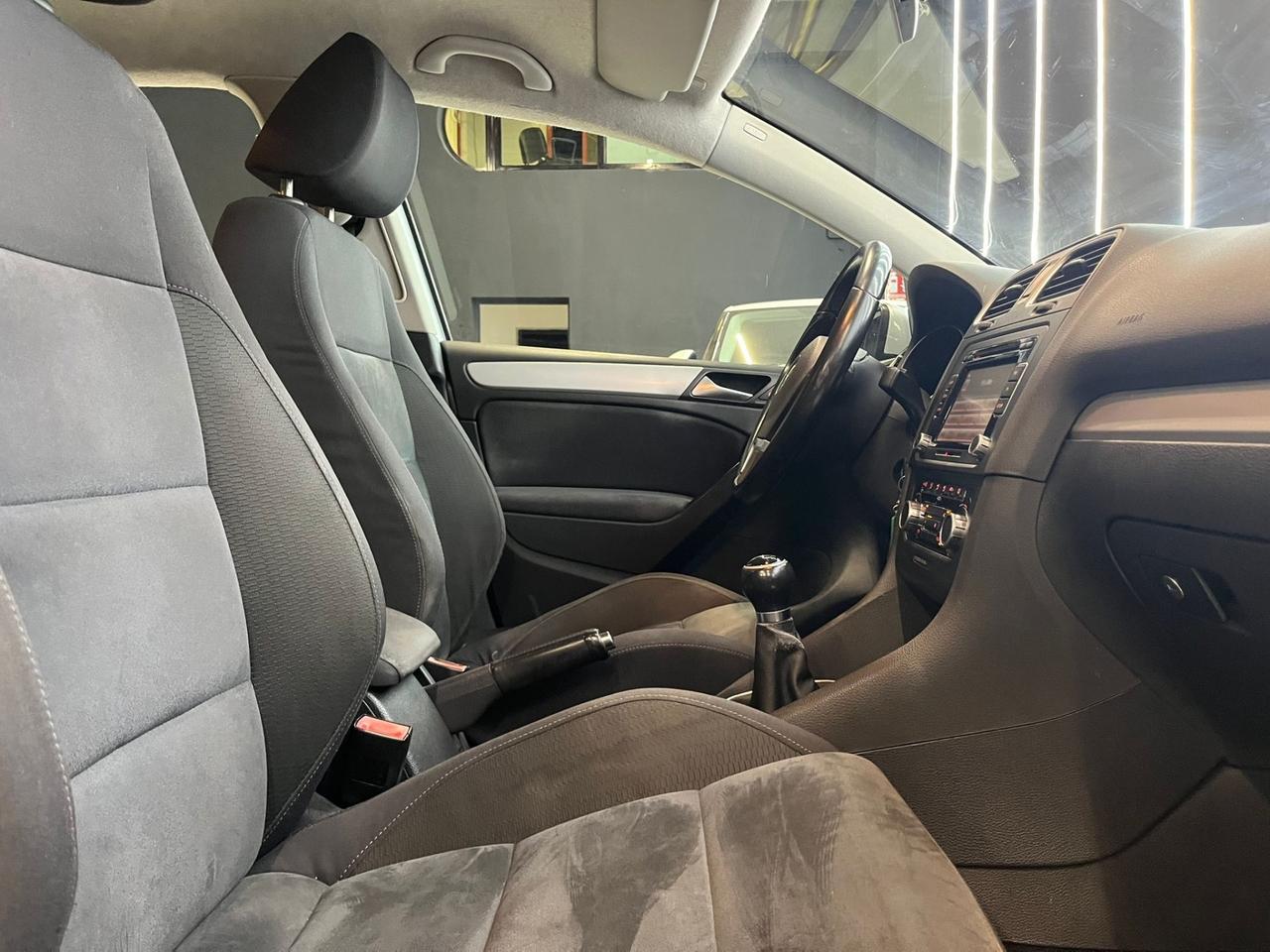 Volkswagen Golf 1.6 TDI 5p. Highline OK NEOPATENTATI