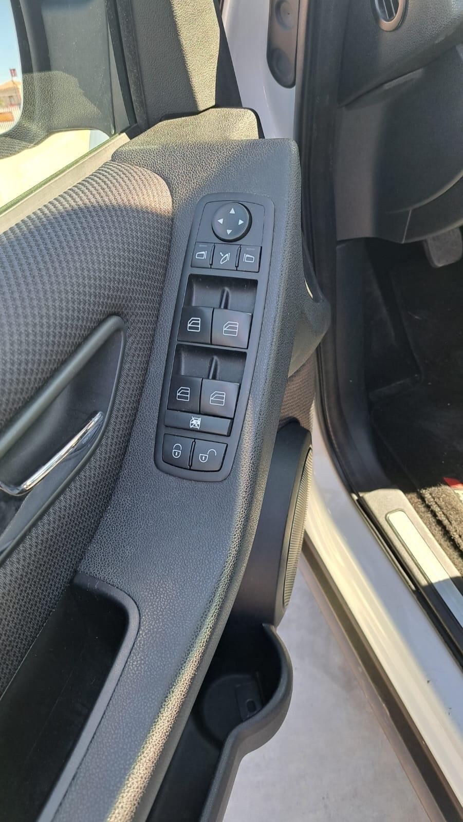 Mercedes-benz A 160 executive