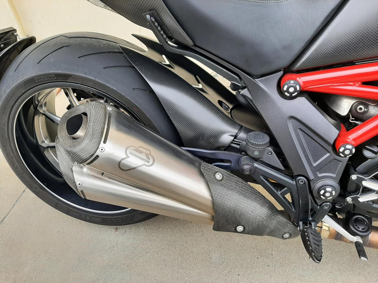 Ducati Diavel 1200 Carbon ABS