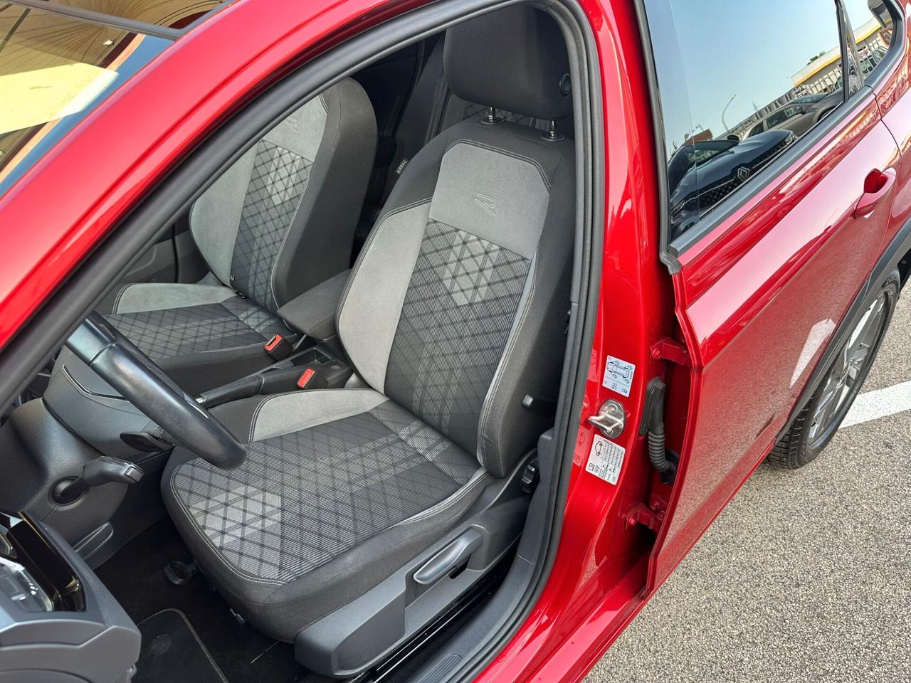 Taigo 1.0 TSI 110 CV DSG R-Line