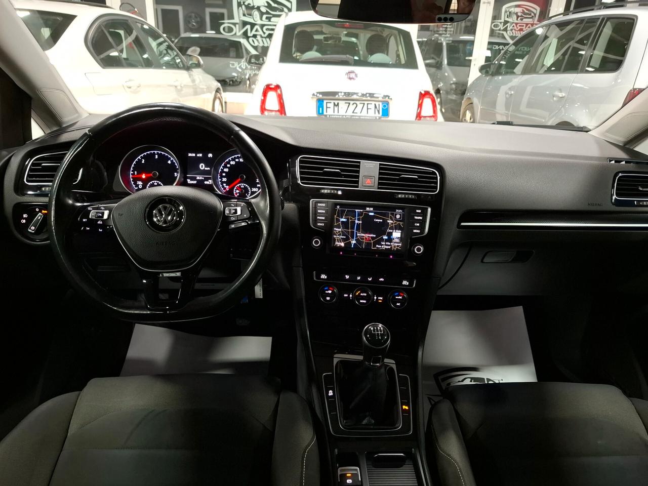 Volkswagen Golf 1.6 TDI 110cv Neopatentato