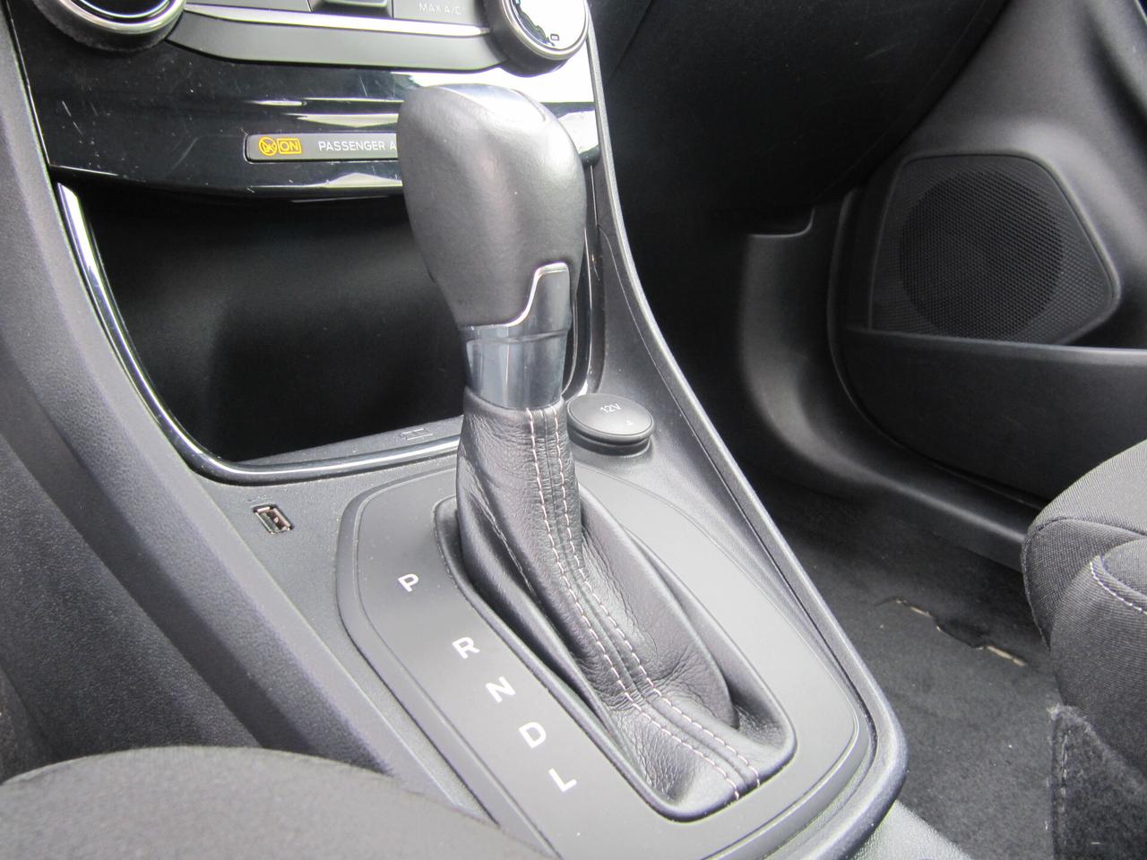 Ford Puma 1.0 EcoBoost Hybrid 125 CV S&S Titanium - automatico