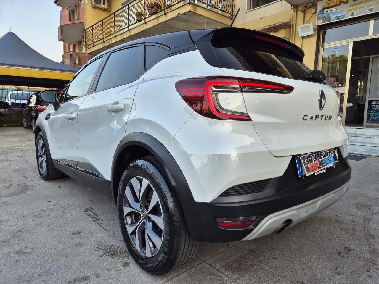 Renault Captur TCe 100 CV GPL Intens