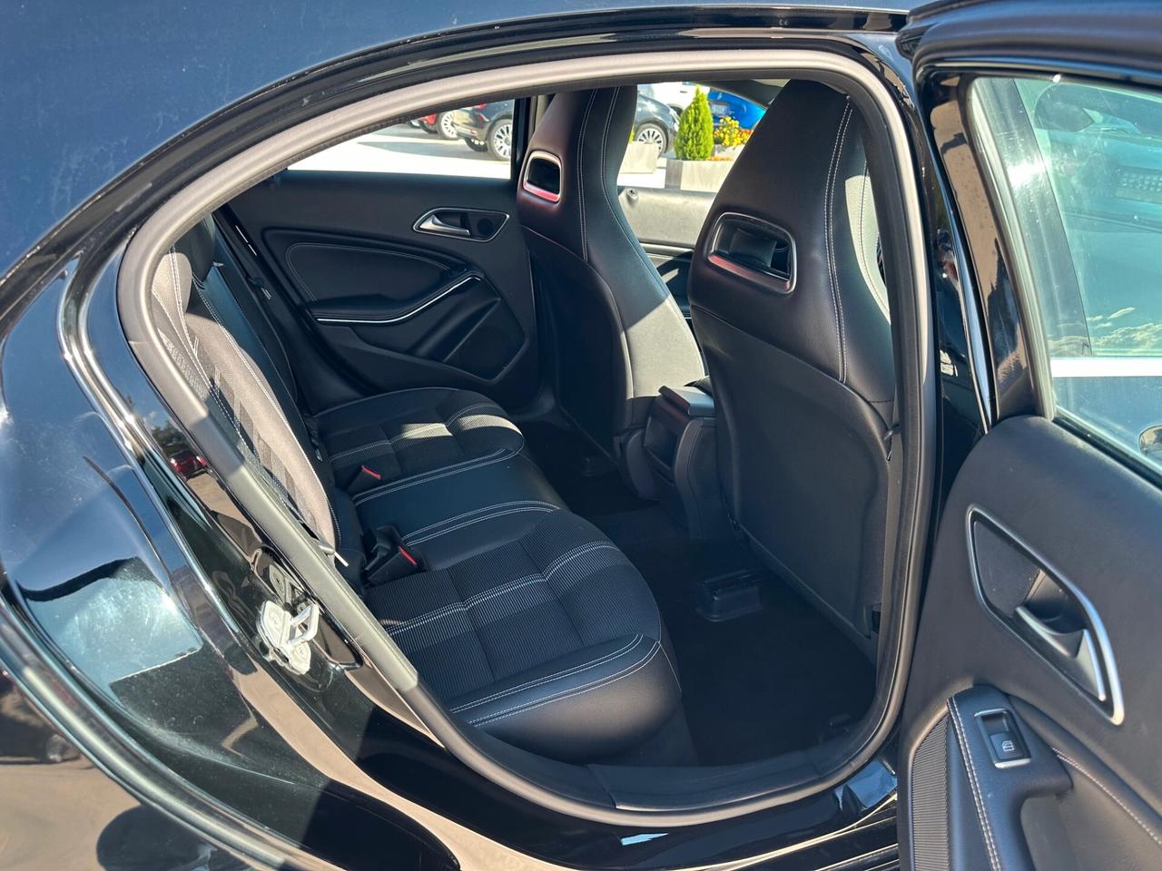 Mercedes-benz A 180 A 180 d Automatic Sport