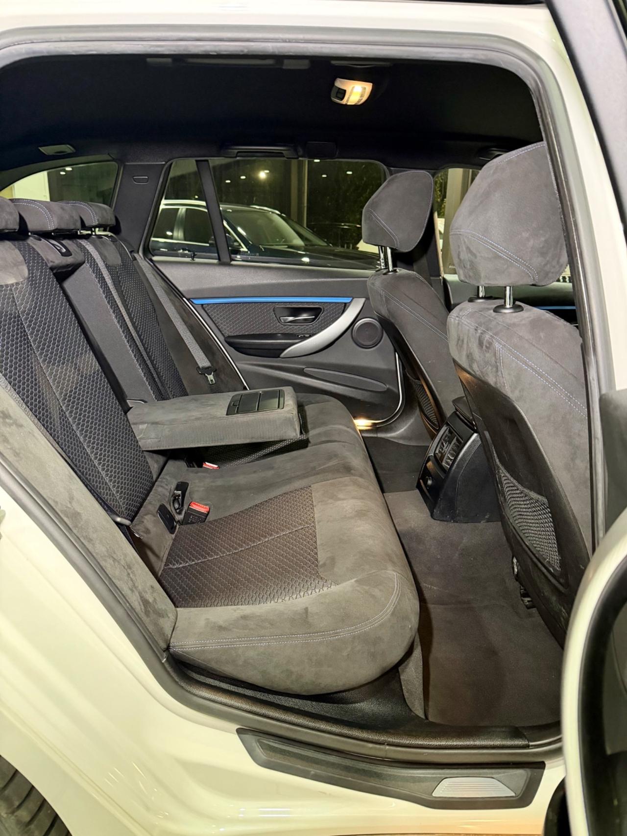 Bmw 320 320d xDrive Touring Msport