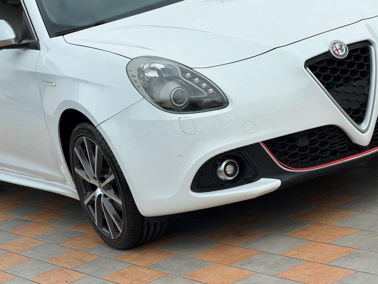 Alfa Romeo Giulietta 1.6 M.JET 120 cv. SUPER (Pack Sport)
