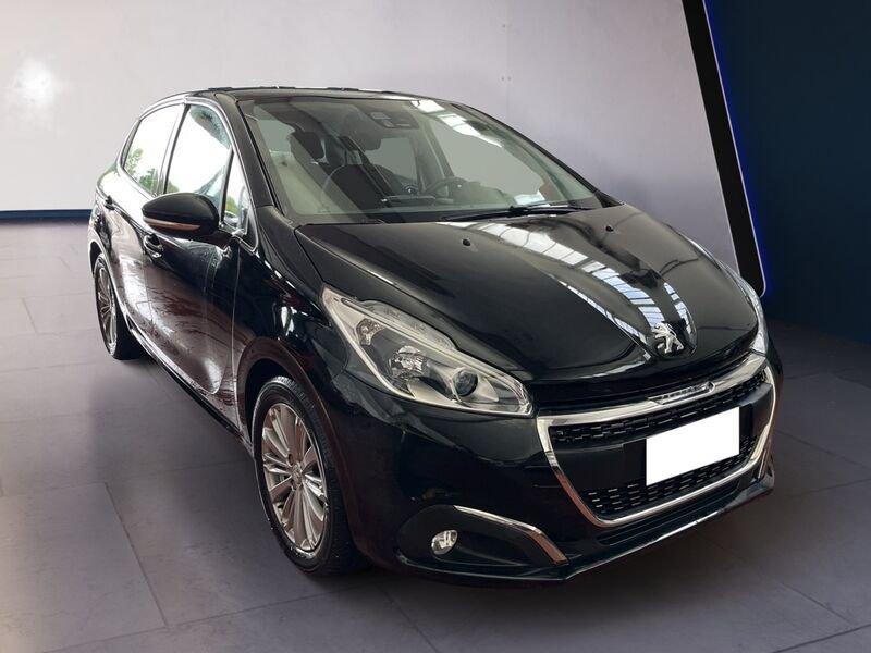 Peugeot 208 I 2015 1.2 puretech Allure s&s 82cv 5p neopatentati