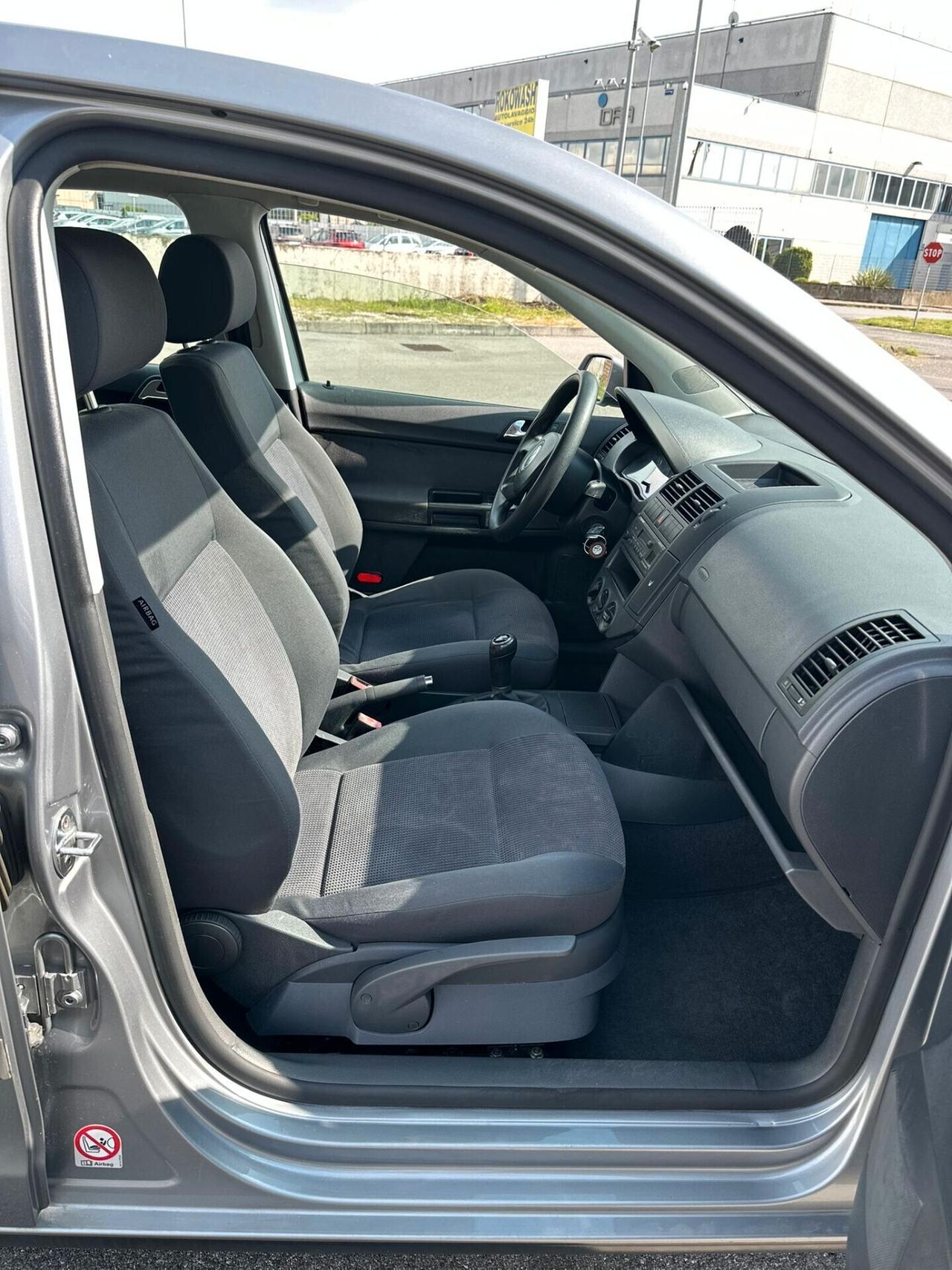 Volkswagen Polo 1.2 5p. Trendline