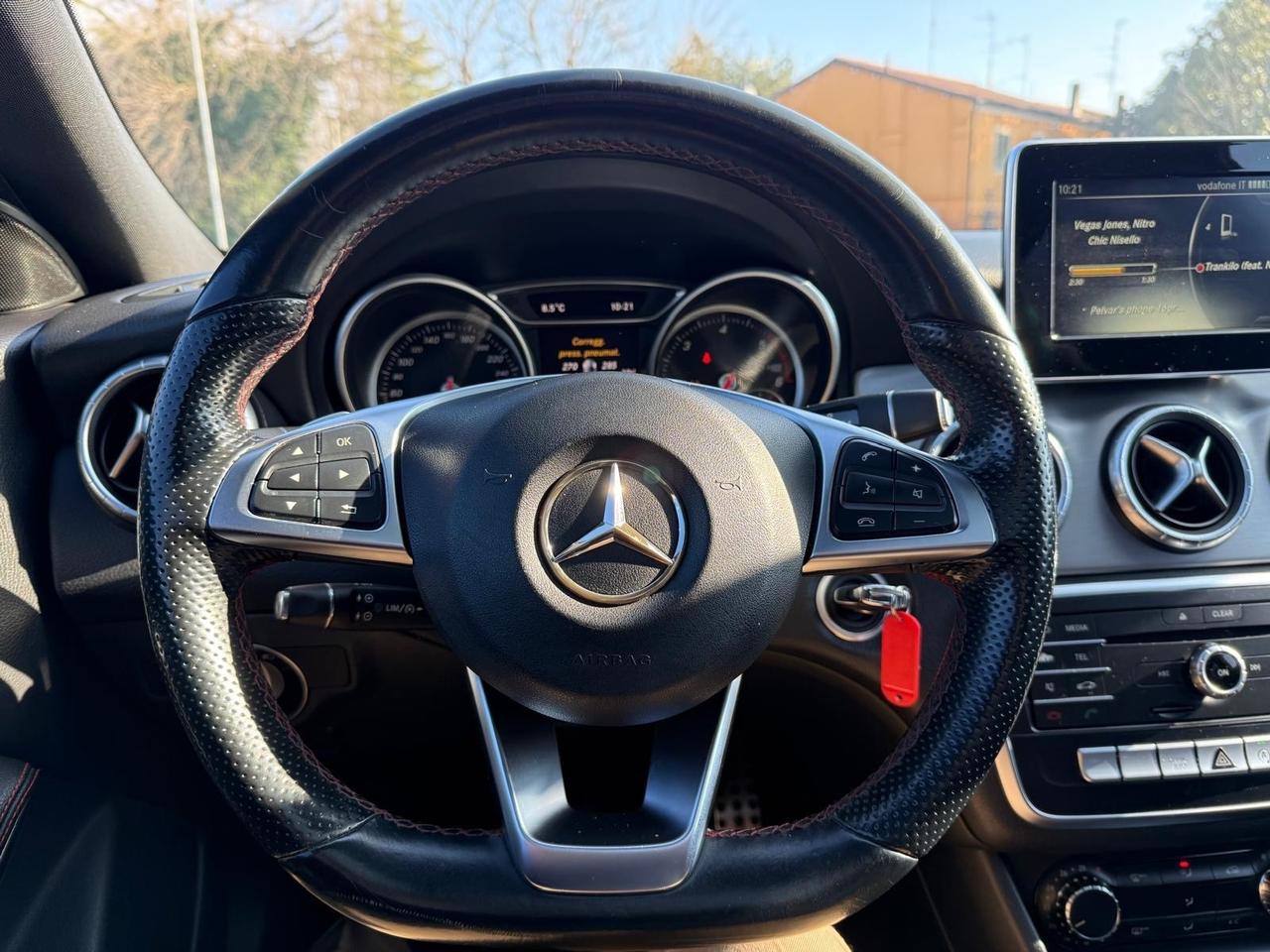 Mercedes-benz CLA 220 d 4Matic Automatic Premium
