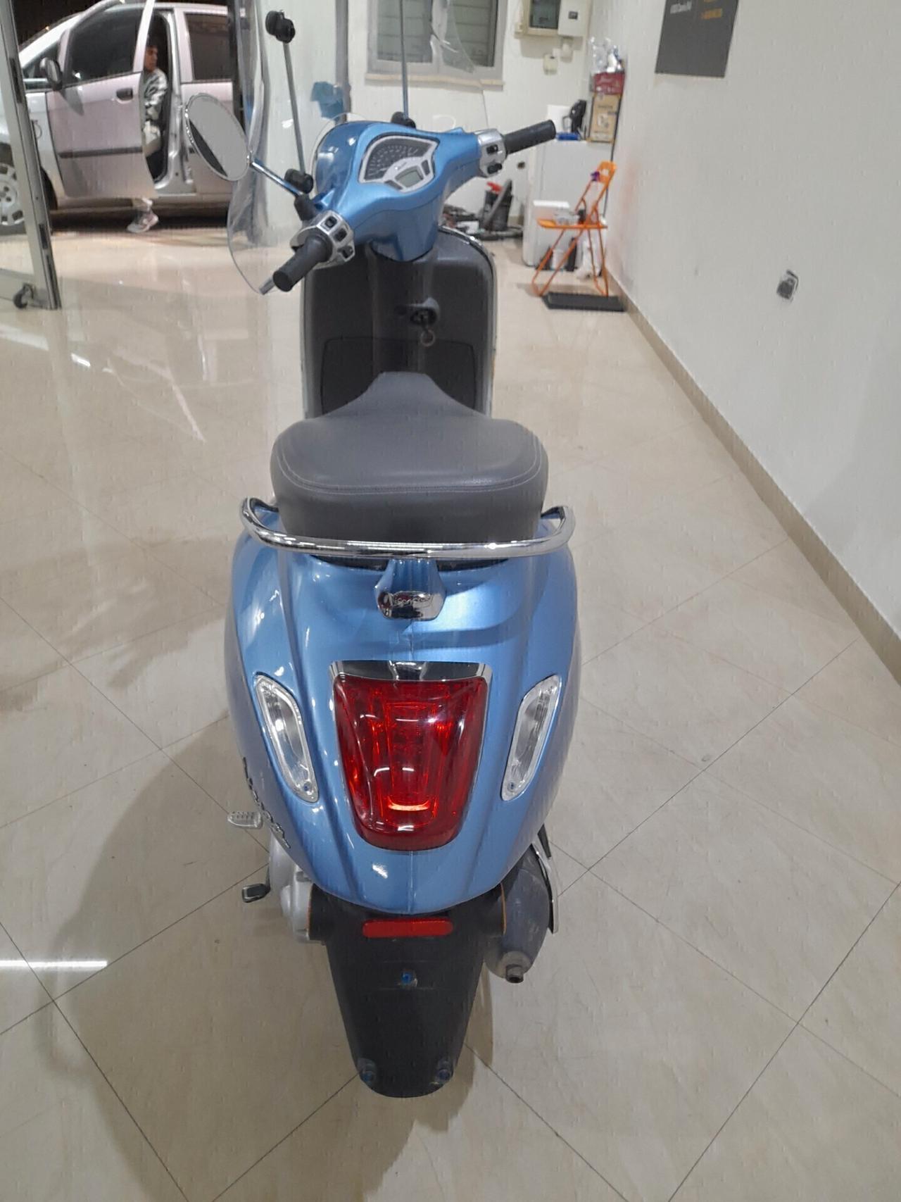 VESPA 50cc PRIMAVERA GARANTITA