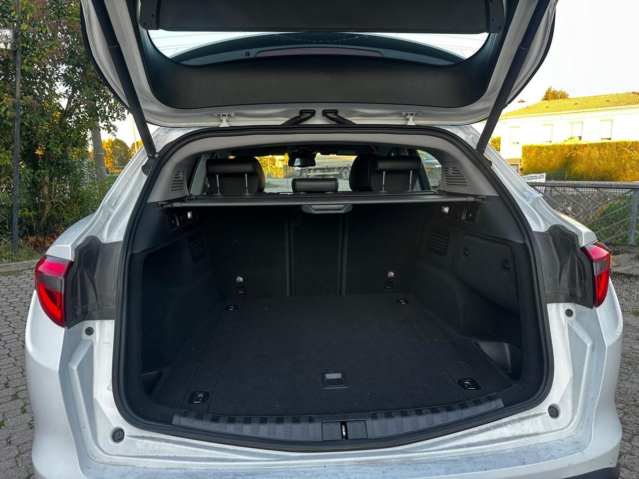 Alfa Romeo Stelvio 2.2 Turbodiesel 180 CV AT8 RWD Executive
