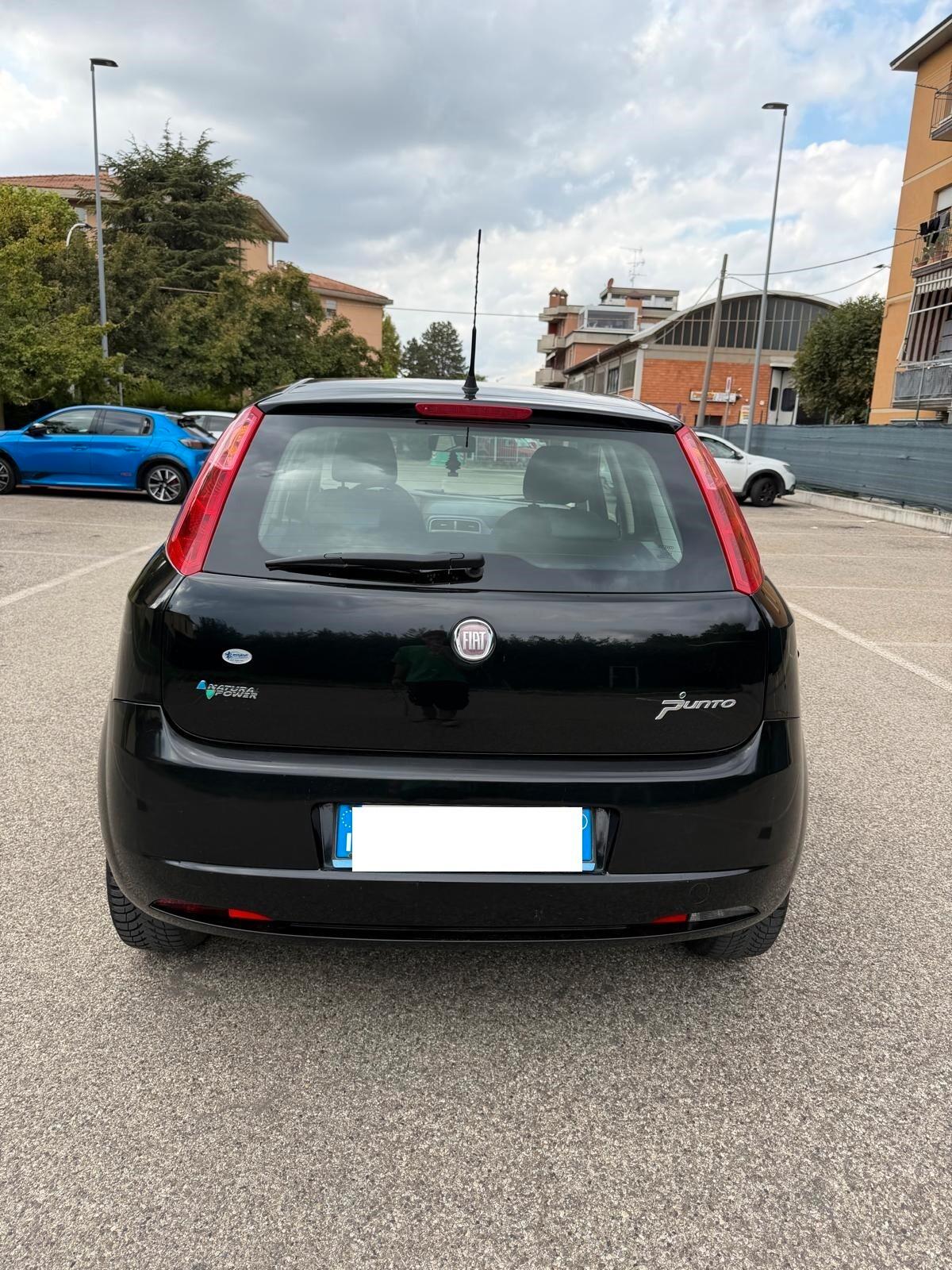 Fiat Grande Punto 1.4 METANO - NEOPATENTATI - 12 MESI DI GARANZIA -