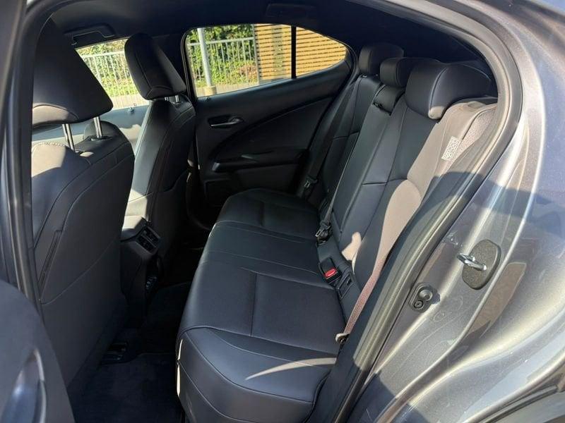 Lexus UX Full Electric UX 300e 54,3kWh Luxury IVA ESPOPSTA COMPRESA