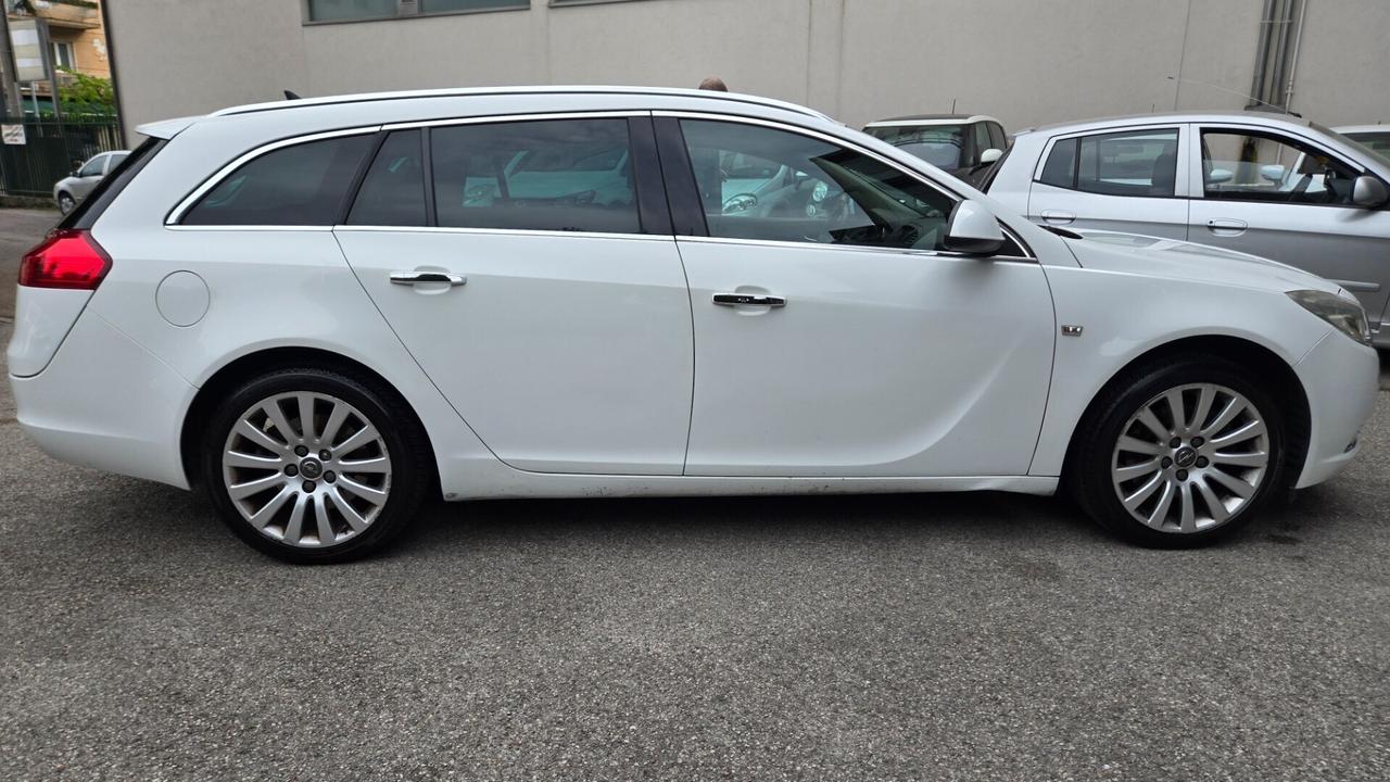 Opel Insignia 2.0 CDTI Sports Tourer Cosmo